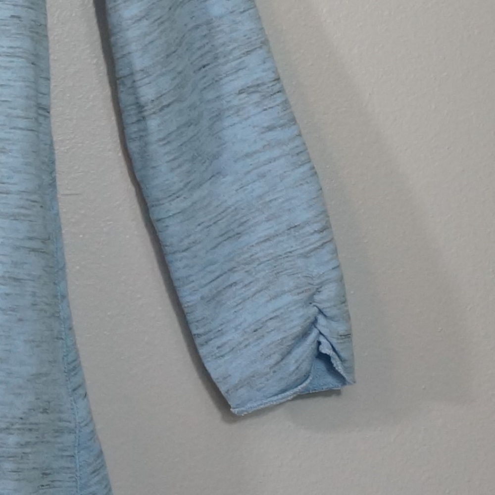 Calvin Klein Performance Quick Dry Blue Top - Picture 4 of 8